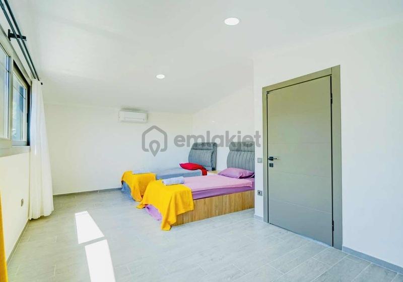 Karagedik'te 4+1 Müstakil Villa - 11