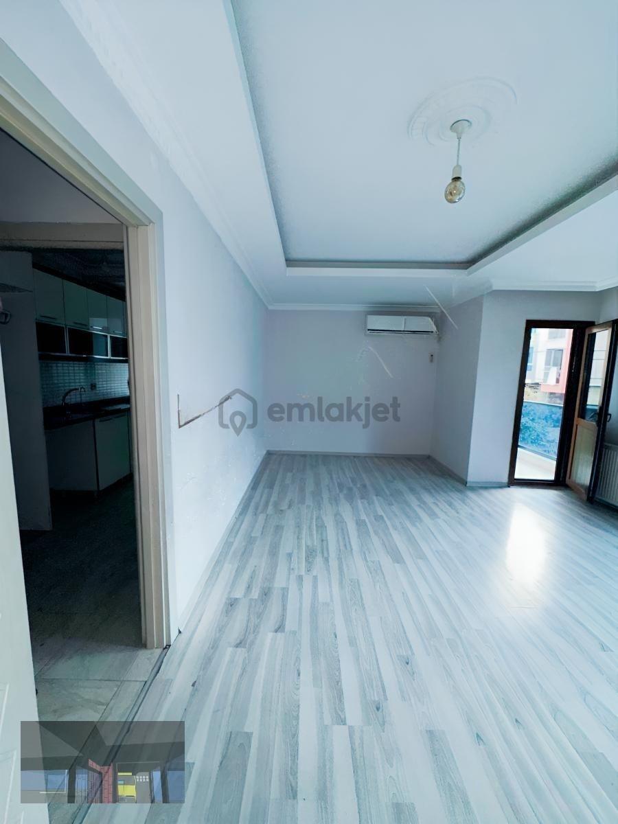 Metrobüse Yakın 2+1 Kiralık Daire - 28