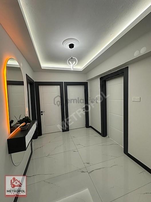 Lüks Yapılı Ön Cephe Çok Geniş 3+1 Ara Kat Çift Banyo Çift Balkn - 29