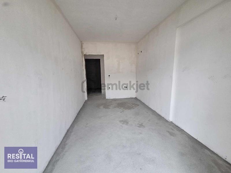 Çevre Yolu Üzerinde Satılık 3+1 Ferah Geniş Lüks Daire - 9