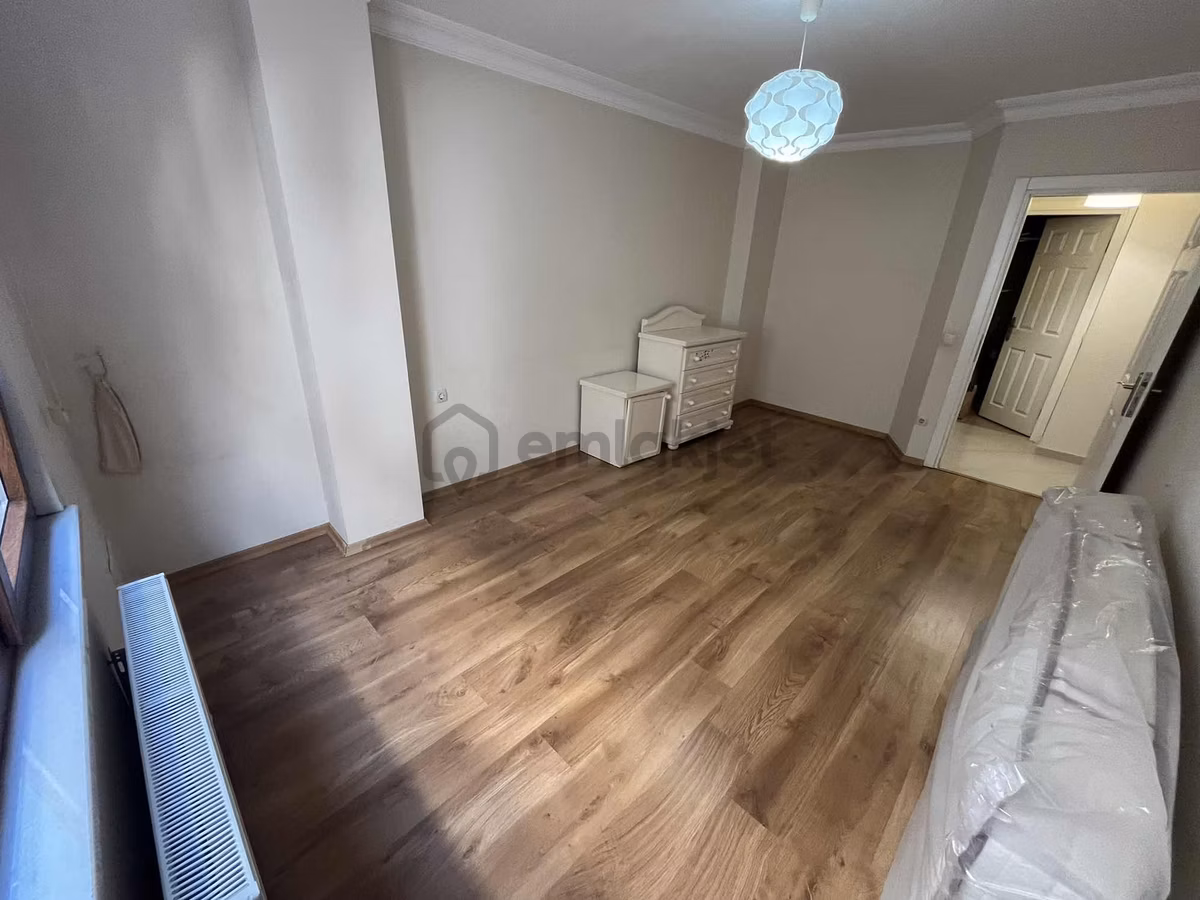 Çakmak Mahallesin De Kiralık 2+1 Daire - 16