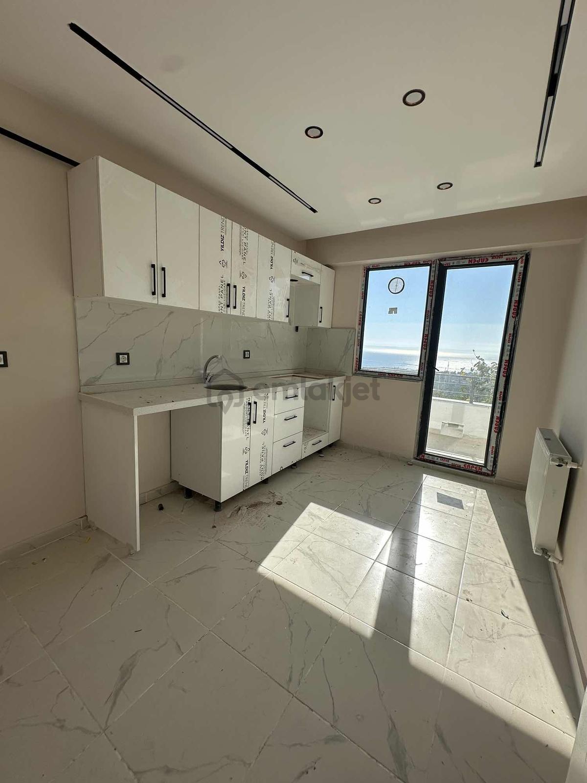 Ful Deniz Manzaralı Lüks Dekore Edilmiş Eşsiz Daire - 7