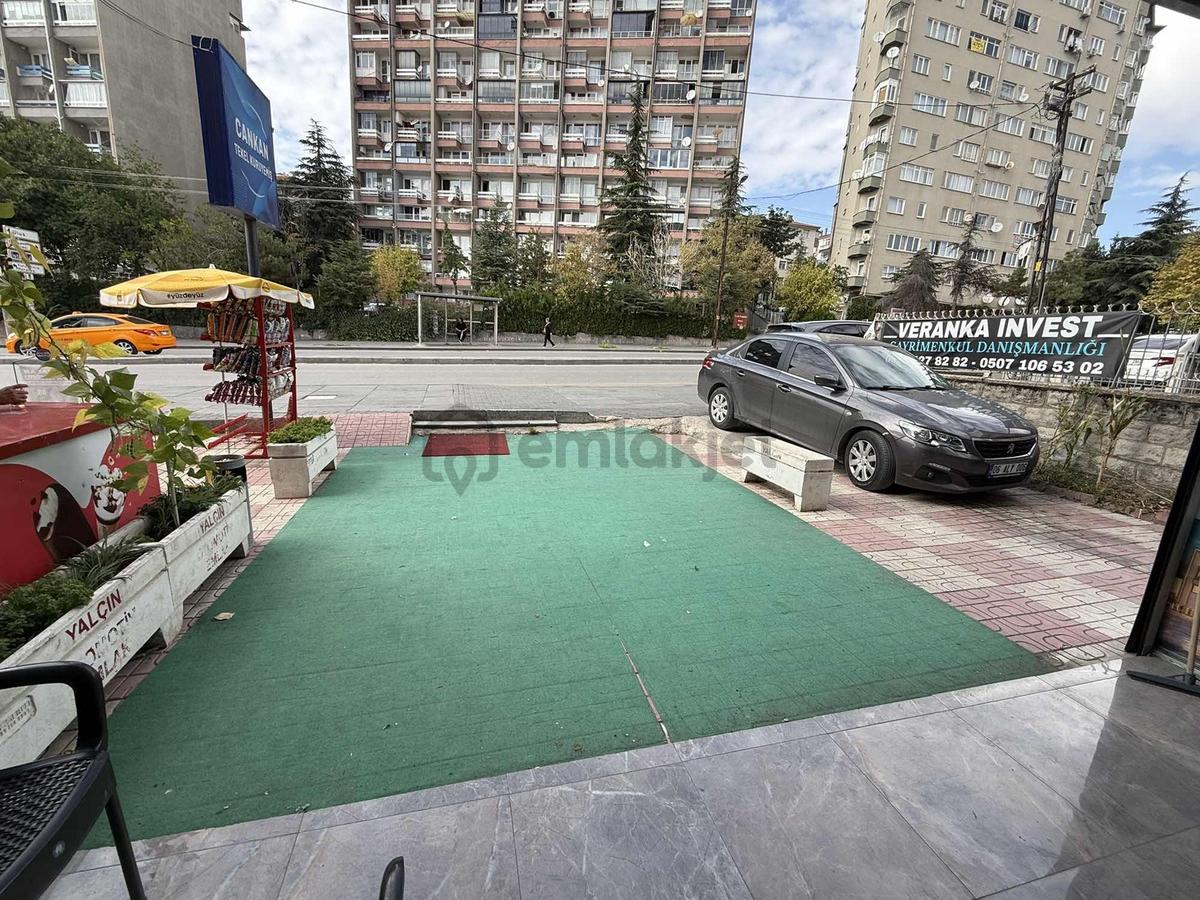 Cadde Üzerinde Full Kurulu Devren Kiralık Emlak Ofisi - 16