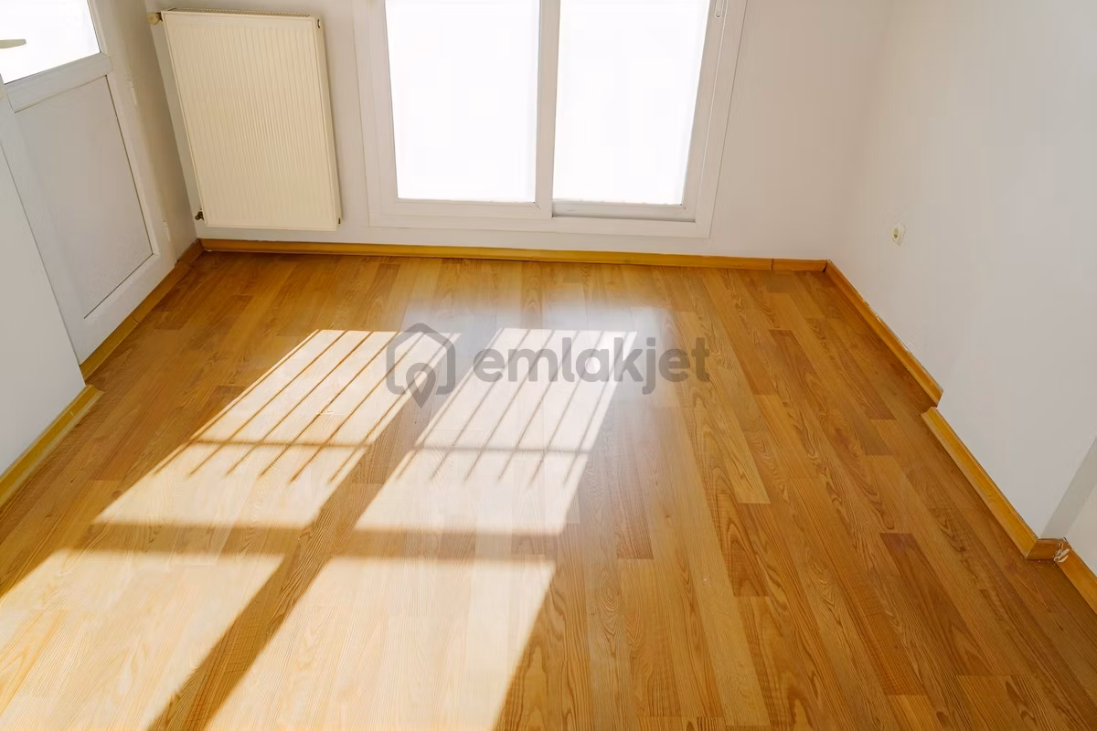 Küçükçiğlide Kiralık 3+1 Ebeveyn Banyo+doğalgaz+balkonlu(serkan) - 12