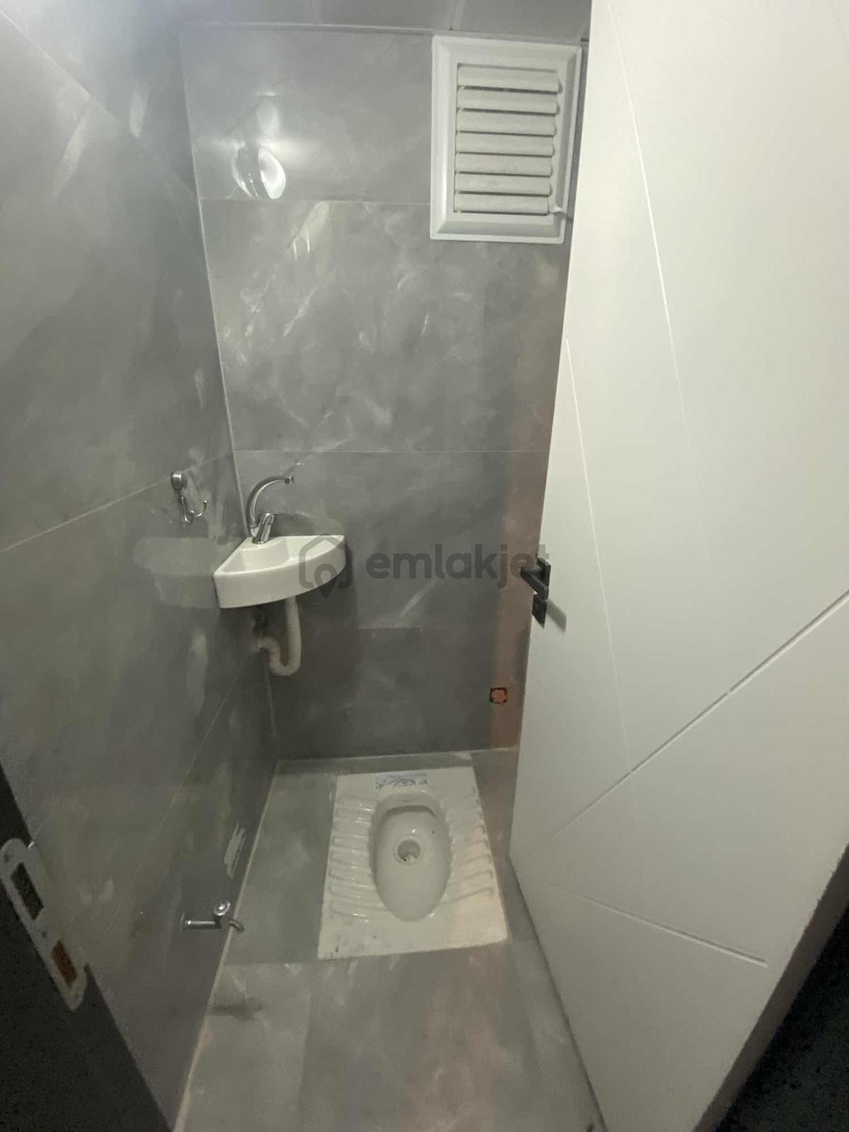 Yunus Emre Mah. 2+1 Komple Tadilatlı Daire - 14