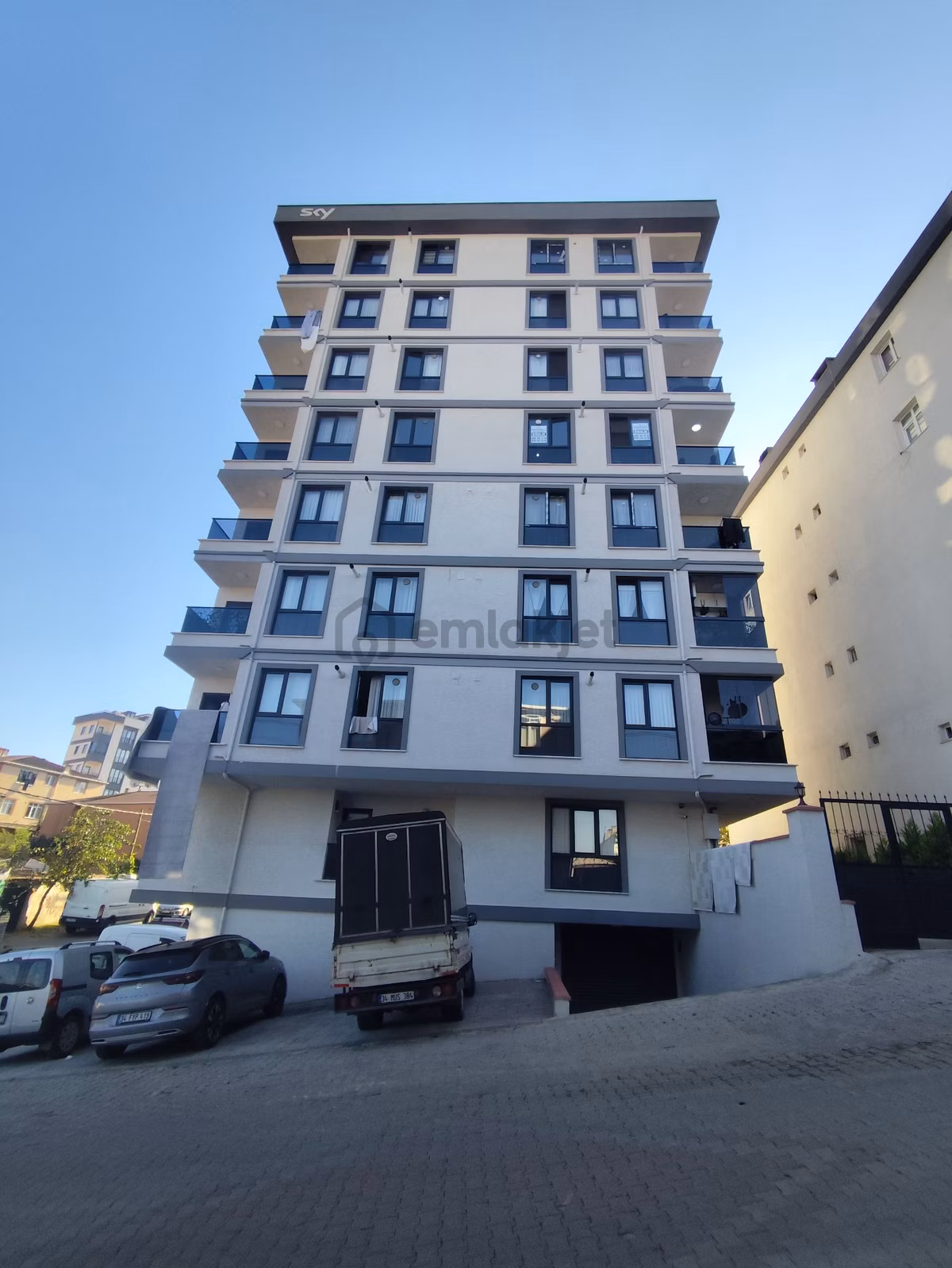 Sultanbeyli Fatih Mah. 4.kat - 2+1-80 M2 Kiralık Daire - 3