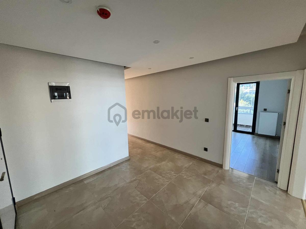 Virapark Kaşüstü' Nde 4+1 Geniş Daire - 22