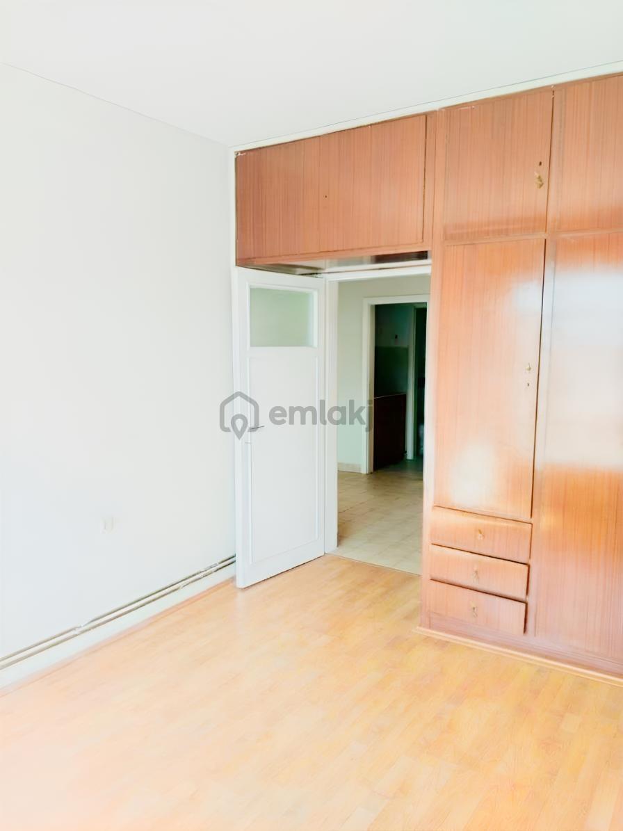 Aydınlıkevler'de 110m2 3+1 Satılık Daire - 13
