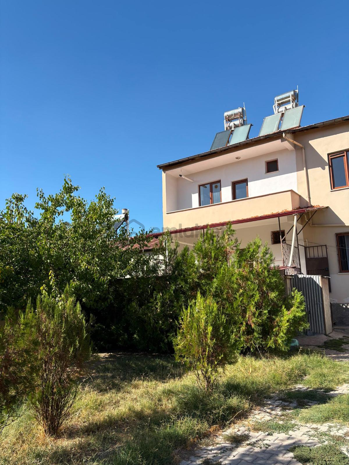 Sahibinden Sahibinden Acil Satılık 2 Katlı Bahçeli Müstakil Daireler 525m2 - 2