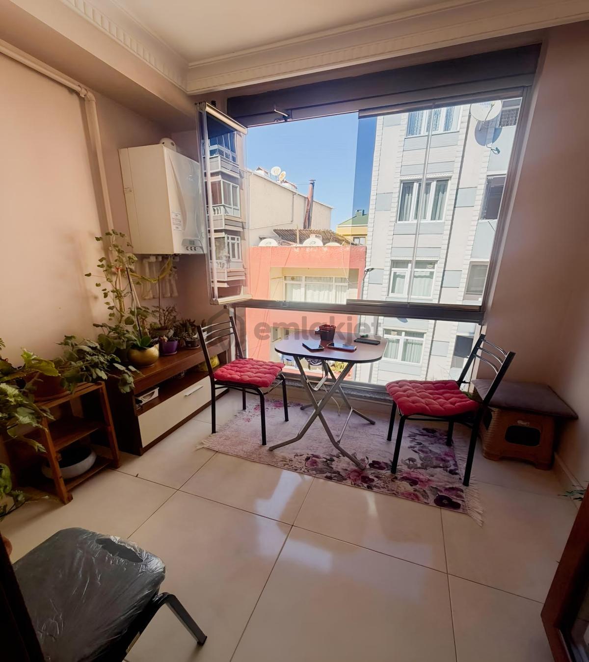 Yeşilovada Cennet Metrobüse 5 Dakika Mesafede Çok Geniş 3+1 - 22