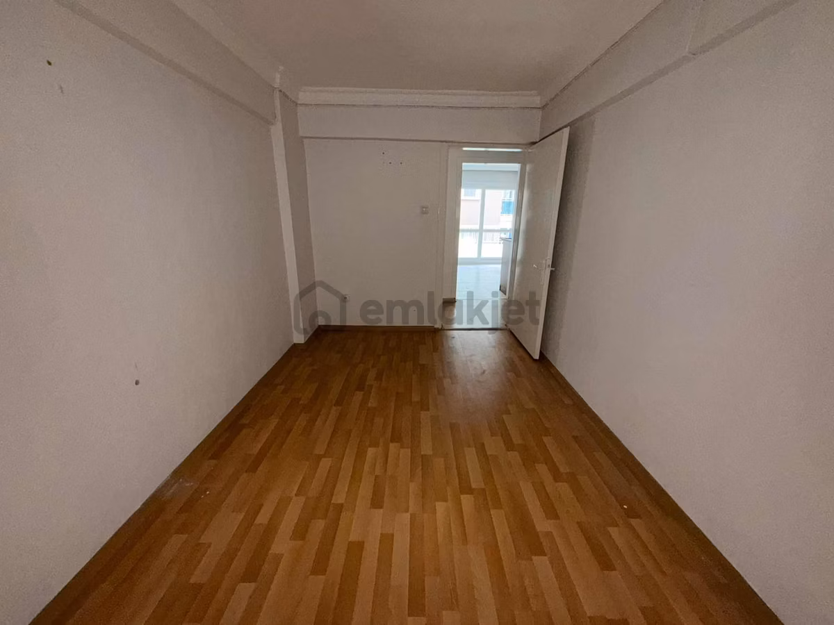 Türker Emlak | 3+1 120m2 Asansörlü Ordu Caddesi Yakını - 14