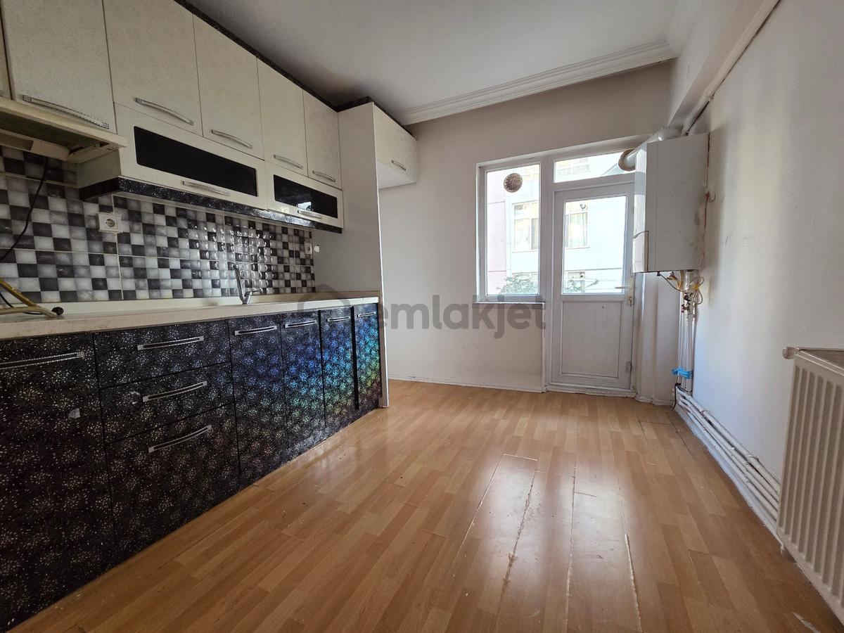 Ankara Sincan Mareşalda 3+1 Katta Satılık Daire - 12