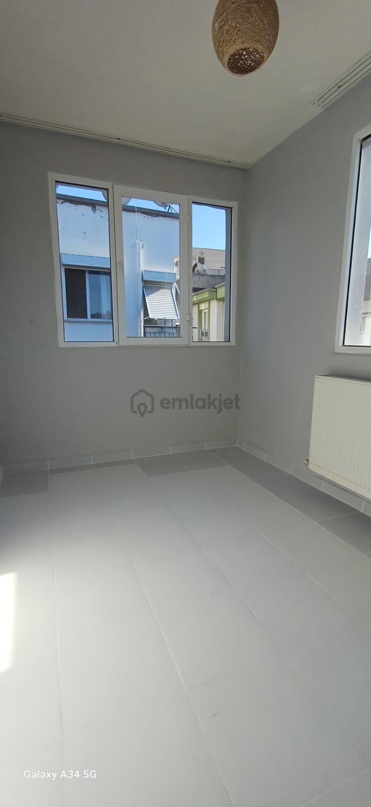 Sahibinden Üçyol Metro Yakını Ferah Köşe Daire - 20