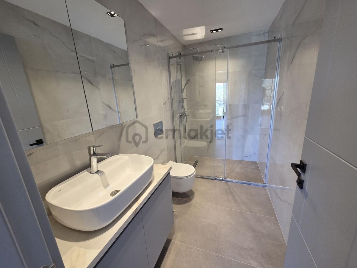 Urla Kuşçularda Ayrıcalıklı Ve Tam Müstakil Villa - 25