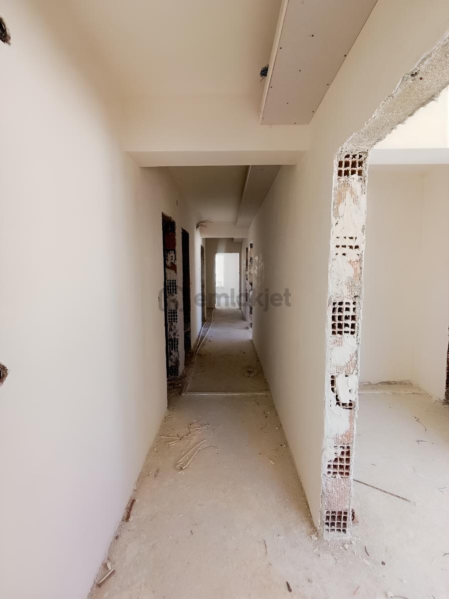 Kökoğlu'ndan Cadde Üzerinde Sıfır Lüks 3+1 Daire - 18