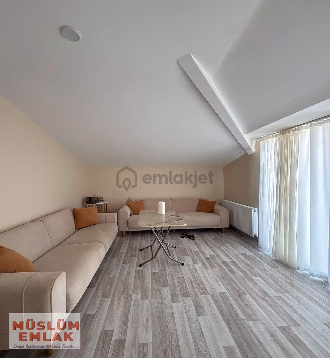 Müslüm Emlak'tan Reşitpaşa Üzerinde 4+2 Dubleks - 24
