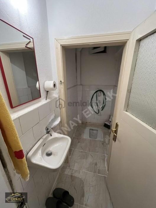 Onay Emlak'tan Ellibeşevler'de 3+1 Satılık Daire - 26