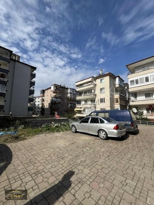 Onay Emlak'tan Ellibeşevler'de 3+1 Satılık Daire - 3