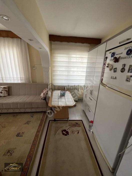 Onay Emlak'tan Ellibeşevler'de 3+1 Satılık Daire - 8