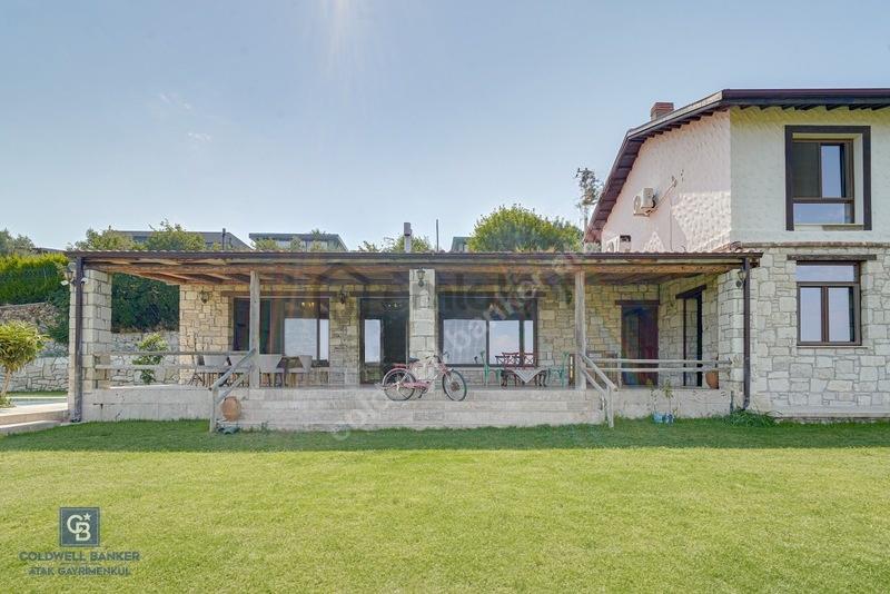 Urla'da 3.110 M² İçinde Eşsiz Taş Malikâne | Konut & Ticari - 3