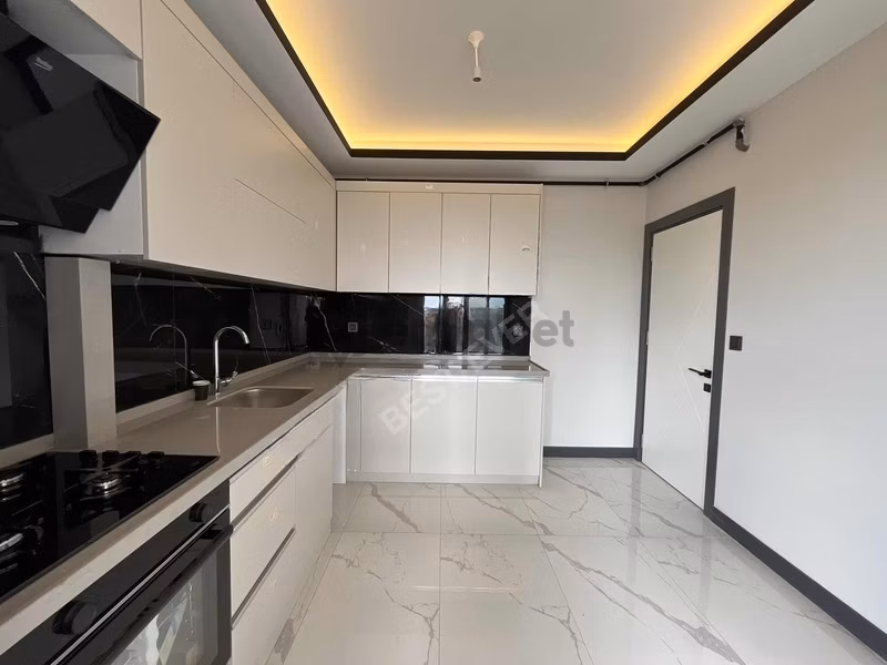 Yolçatı Da 2+1 Ayrı Mutfaklı Satılık Geniş Daire - 26