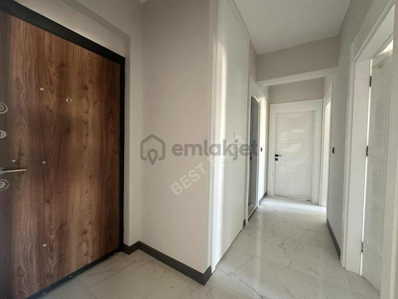 Satılık Giyinme Odalı Genış 2.5+1 Daıre - 33