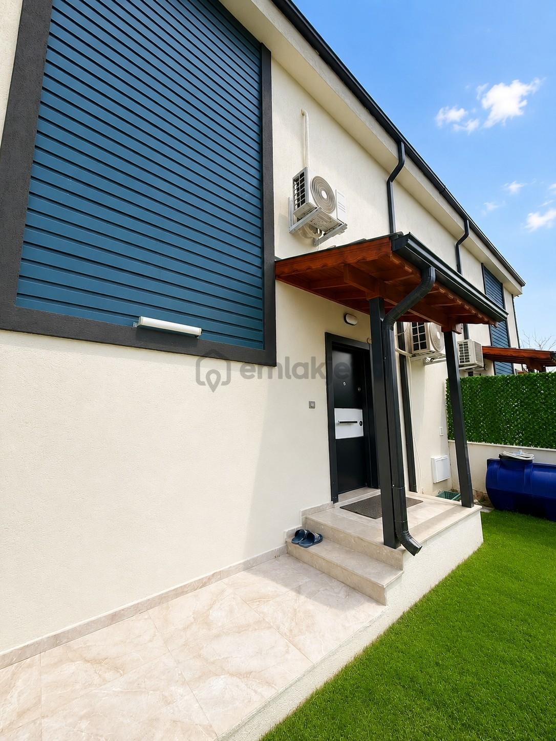 Umas Solutıon'dan Müstakil Bahçe Kullanımına Sahip - 3+1 Villa - 7