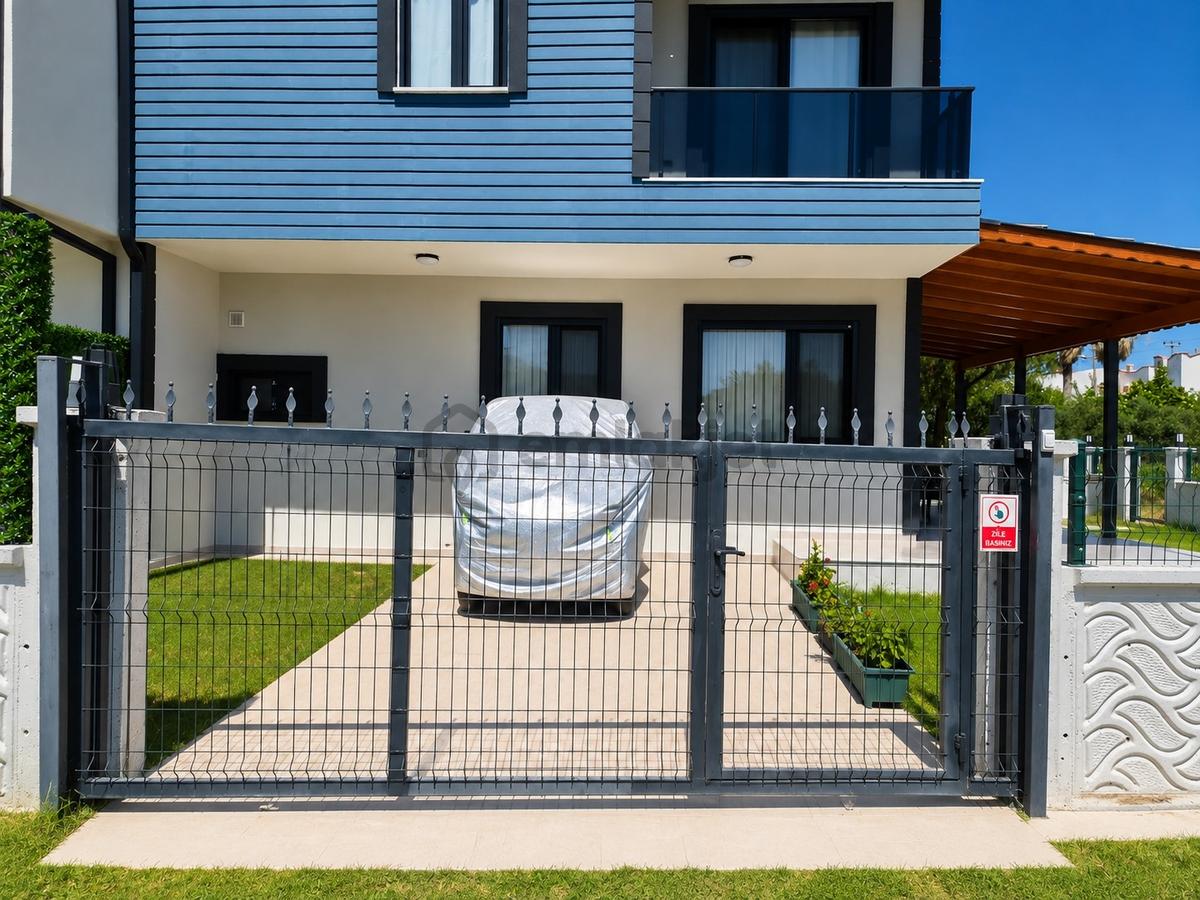 Umas Solutıon'dan Müstakil Bahçe Kullanımına Sahip - 3+1 Villa - 6