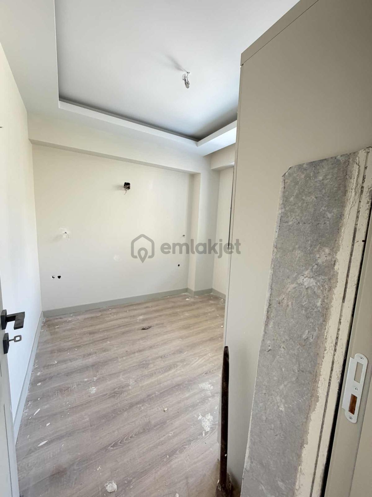 Özbay'dan İstasyon'da Ruhsatlı Balkonlu 2+1 Lüks Daire - 18