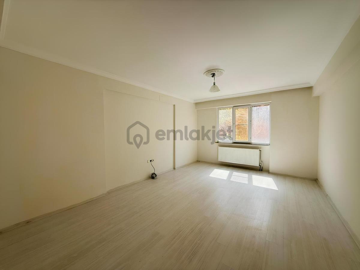 Boğazicinde Behice Konuarında Satılık Geniş 3+1 Daire - 17