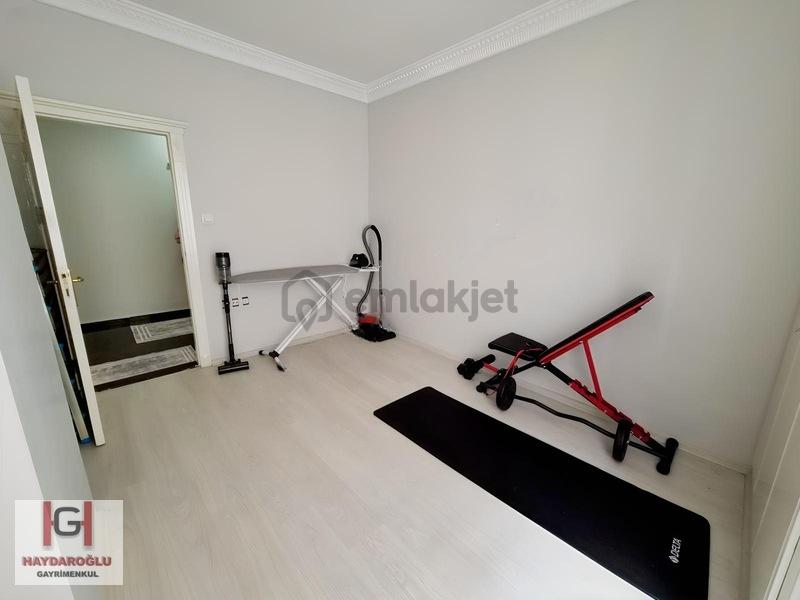 İbrahimli Batıkent'de Ana Cadde Üzeri Geniş Satılık 4+1 Daire - 23