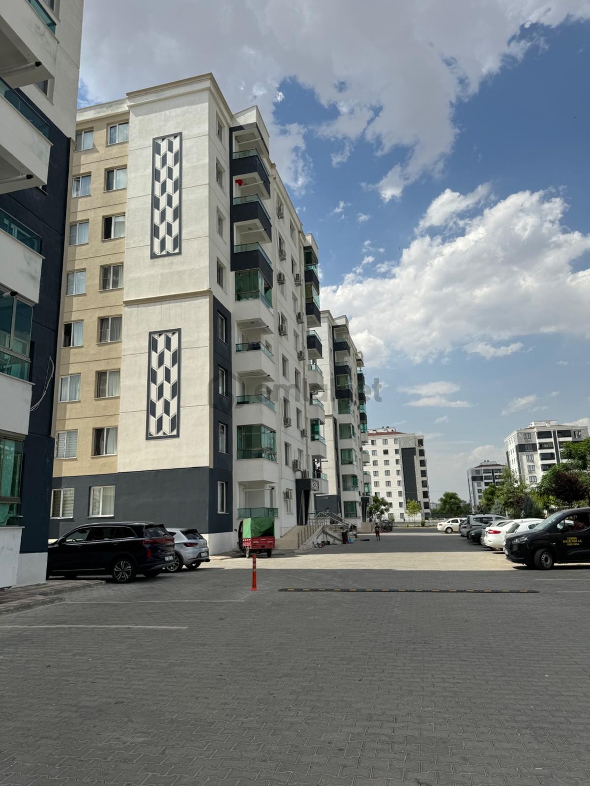 Bağcılar Mahallesi'nde Satılık 2+1 Yeni Daire - 14