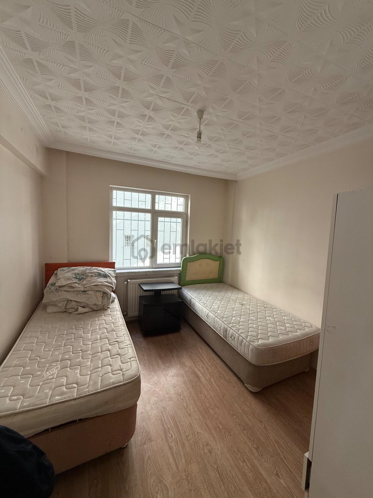 Sahibinden Cadde Üzeri 3+1 Eşyalı Kiralık - 8