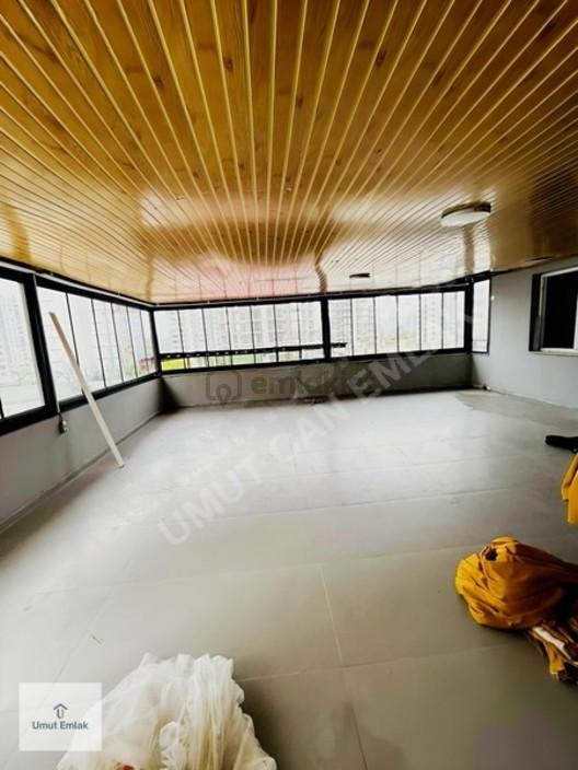 Hasarsız İskanlı Cadde Üstü Teraslı 3+1 Kapalı Mutfak 130 M2 - 13