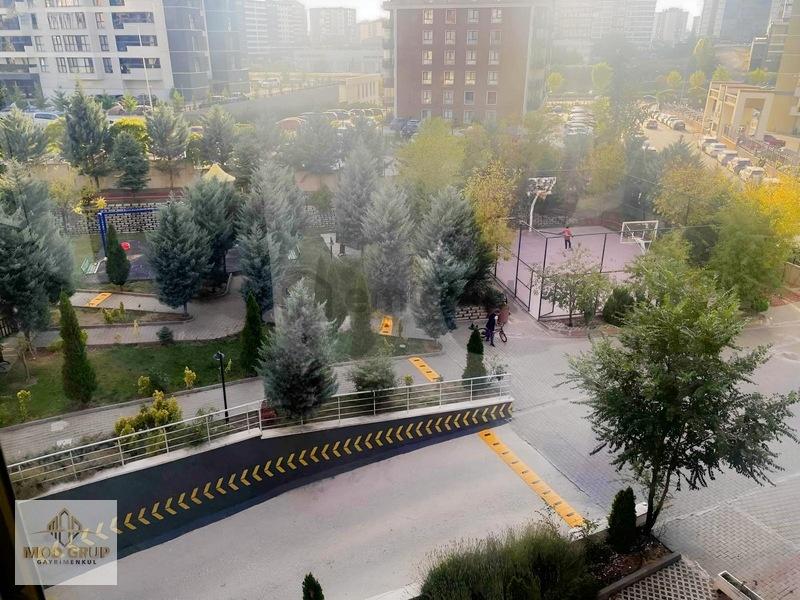 Metro Yakını Boş Kiralık Daire - 35