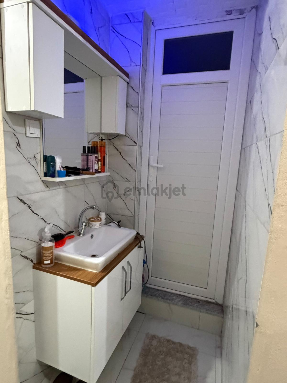 Tepeköy Çarşı Merkezde Ara Kat Tadilatlı Daire - 7