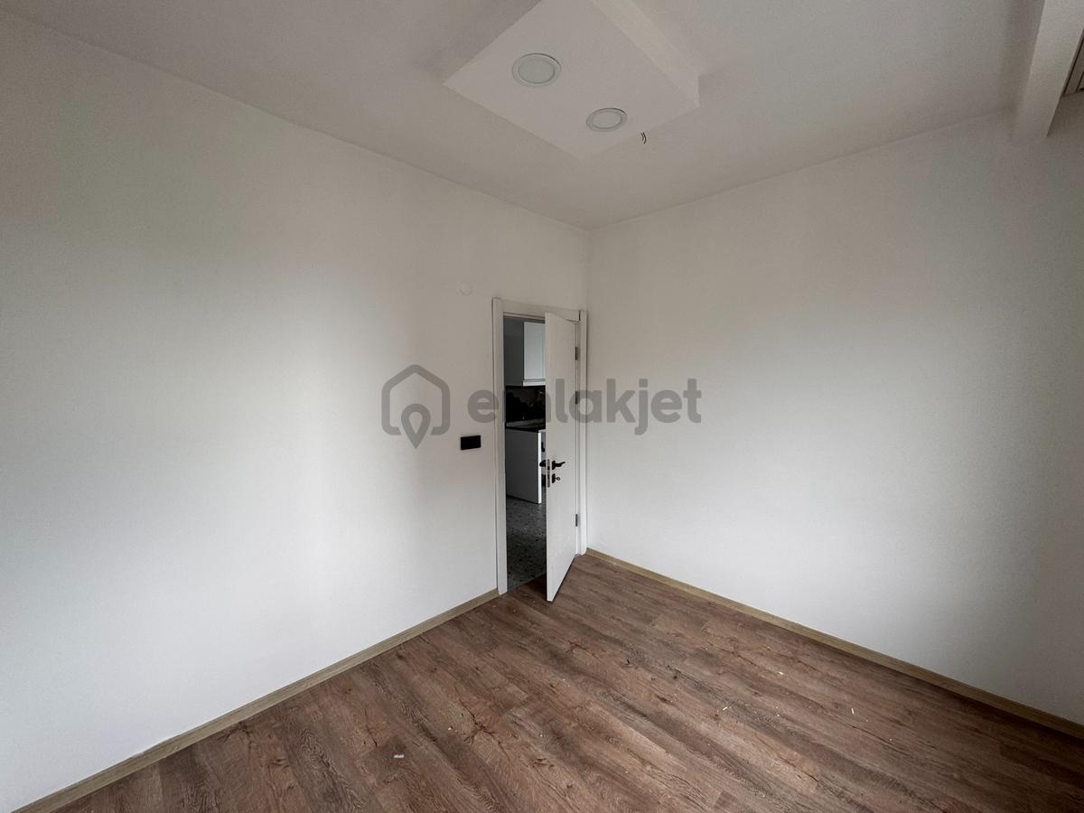 Şanlıbaba Emlak'tan Lise Caddesinde Kiralık 2+1 Daire & Ofis - 28