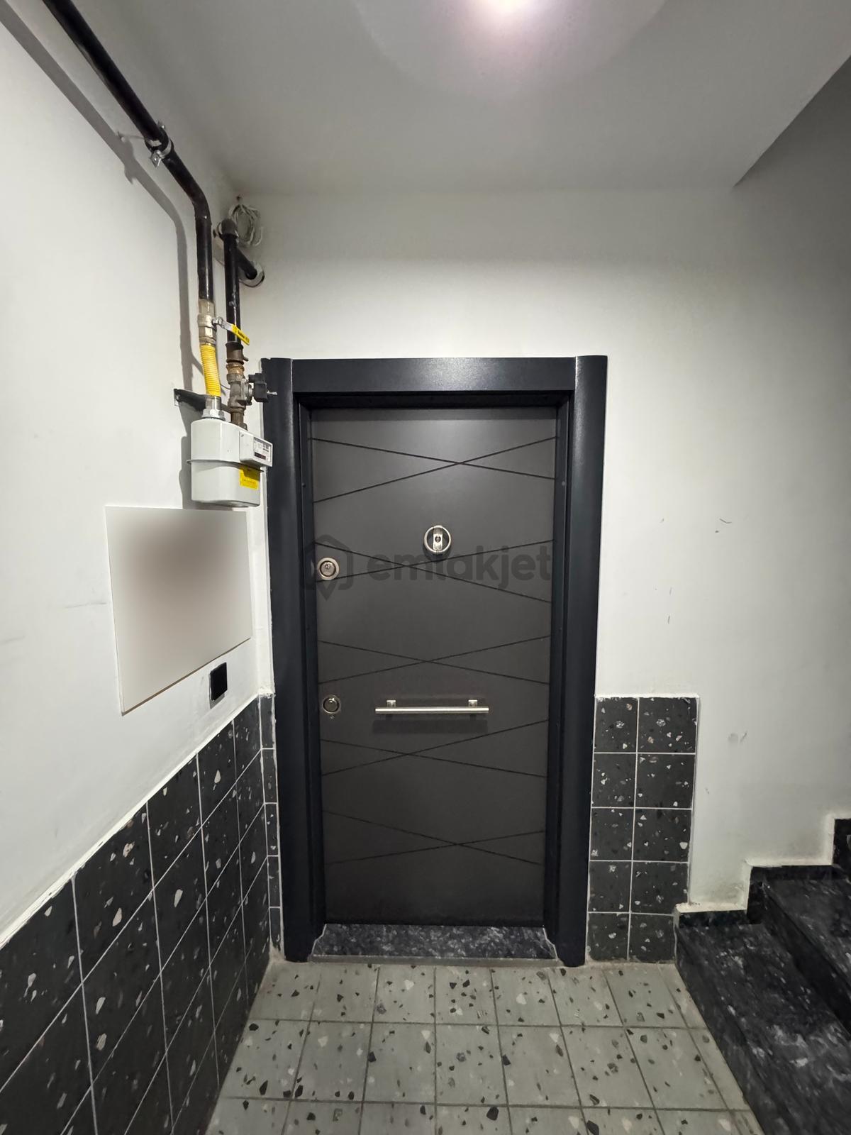 Şanlıbaba Emlak'tan Lise Caddesinde Kiralık 2+1 Daire & Ofis - 6