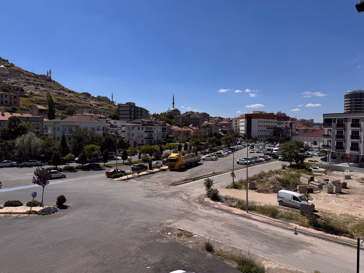 Şanlıbaba Emlak'tan Merkezi Konumda Kiralık 1+1 Daire - 20