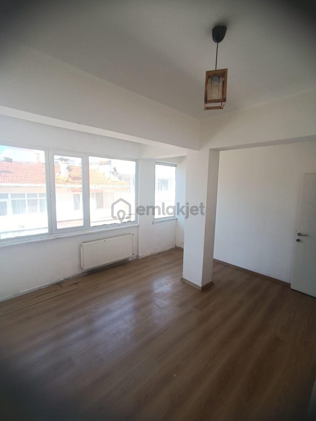 Novasam Emlak'dan Kiralık- Satılık 2+1 Daire - 2