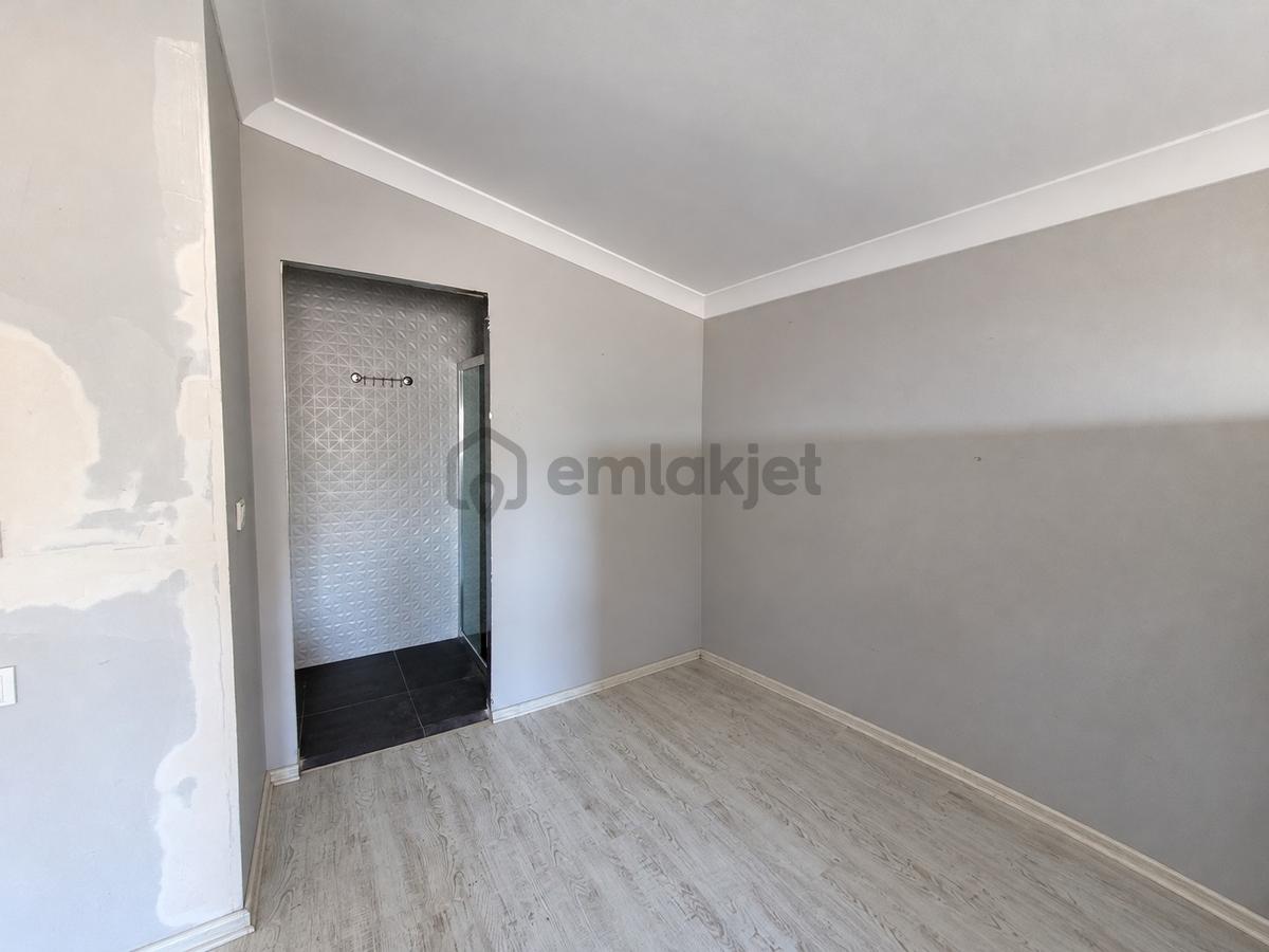 Bornova'da Şehir Manzaralı 3+1 Kiralık Daire - 18