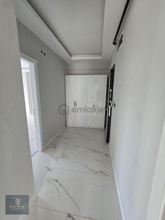 Aile Binasi Salon Mutfak Ayri Giyinme Odali - 18