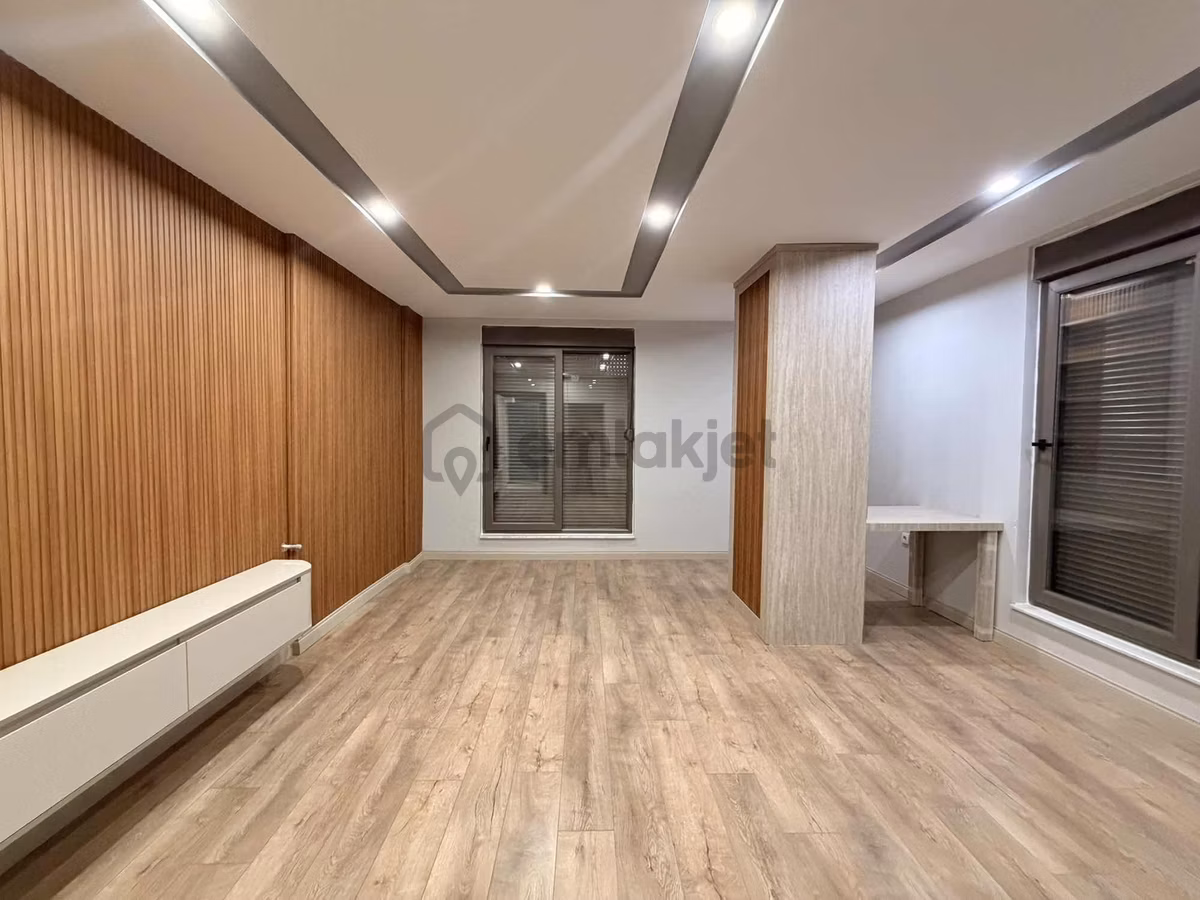 2+1-bahçeli -ultra Lüks-yüksek Giriş - 5