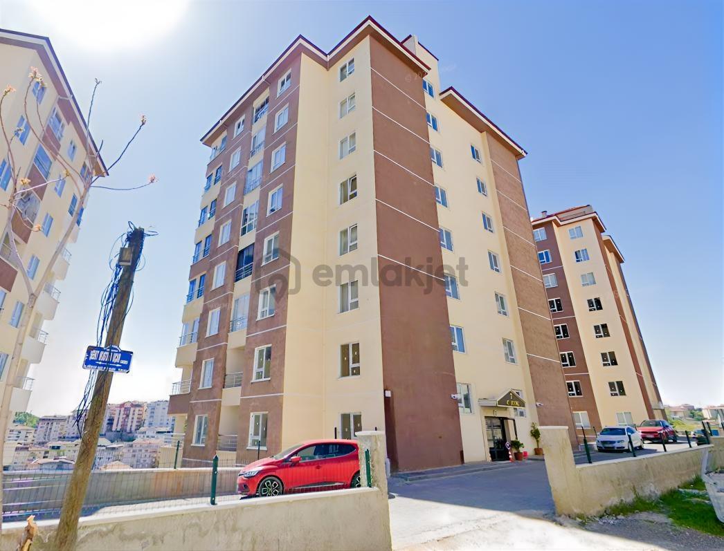 Arel'den,sıfır,4+1,site İçerisinde,asansörlü,manzaralı Daire
