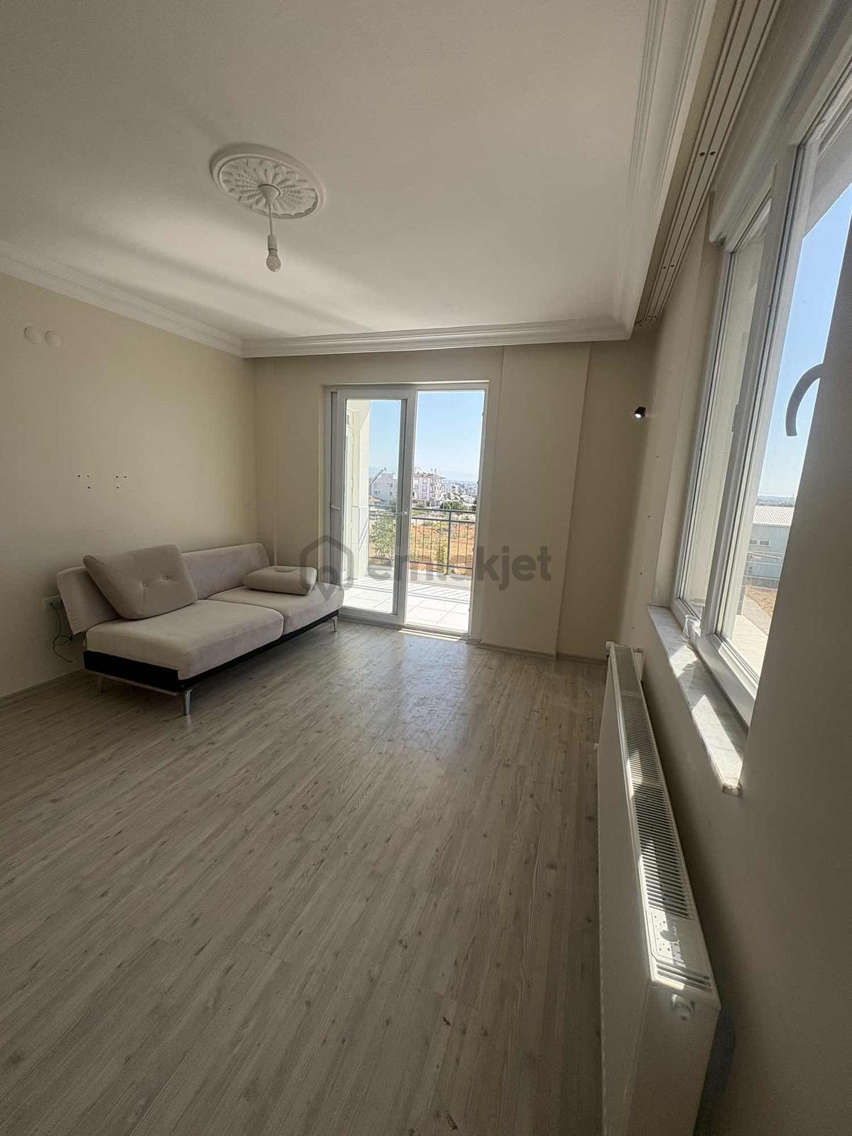 Varsak Karşıyaka Mahallesi'nde 2 + 1 Doğalgazlı Daire - 20
