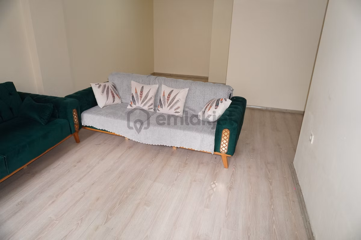 Şirintepe Satılık 2+1 Kapalımutfak Balkonlu+doğalgazlı+asansörlü - 13
