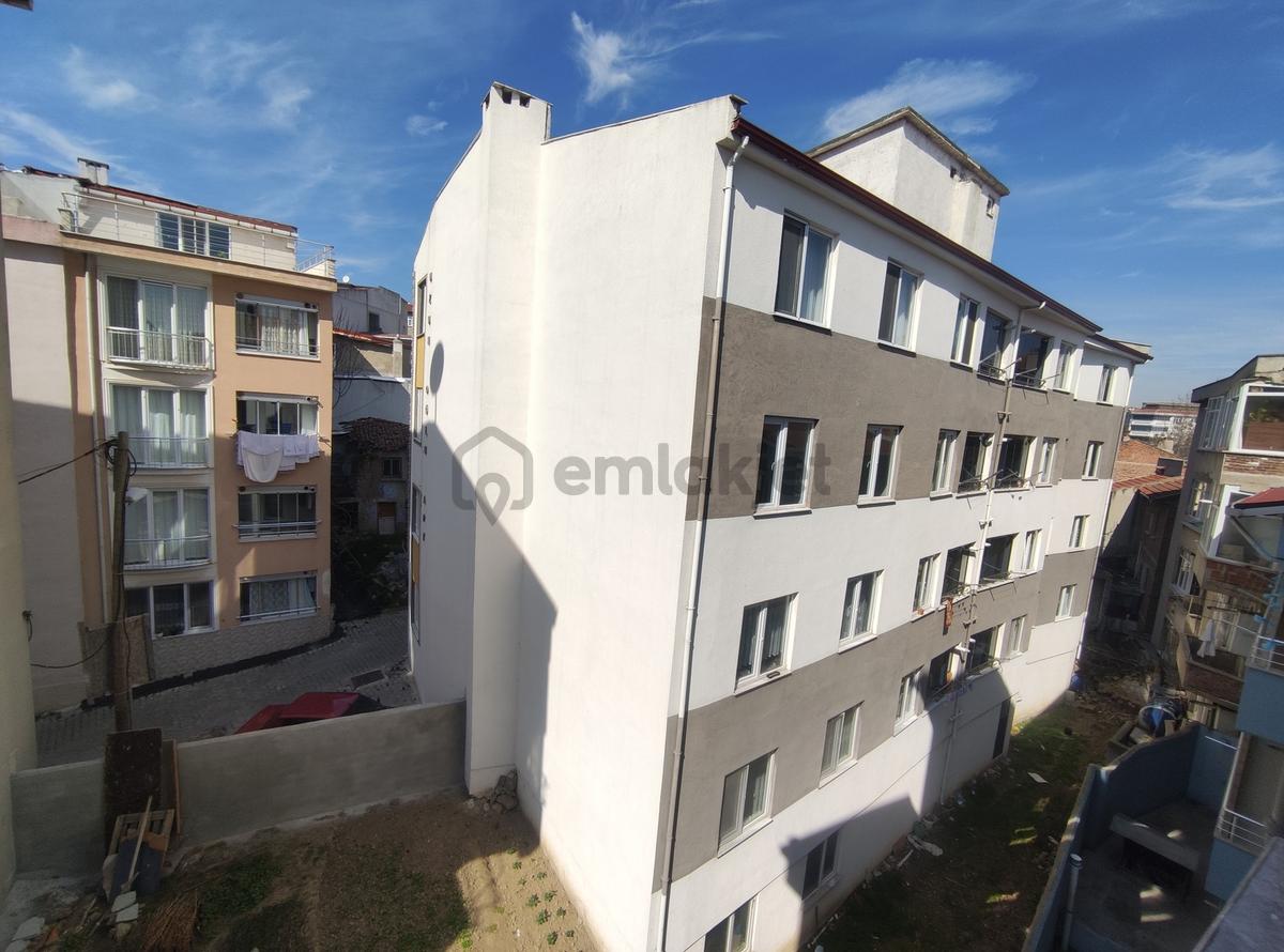 Devlet Hastanesi Civarı Ayrı Mutfaklı Ayçadan Kir. 1+1 Daireler - 19