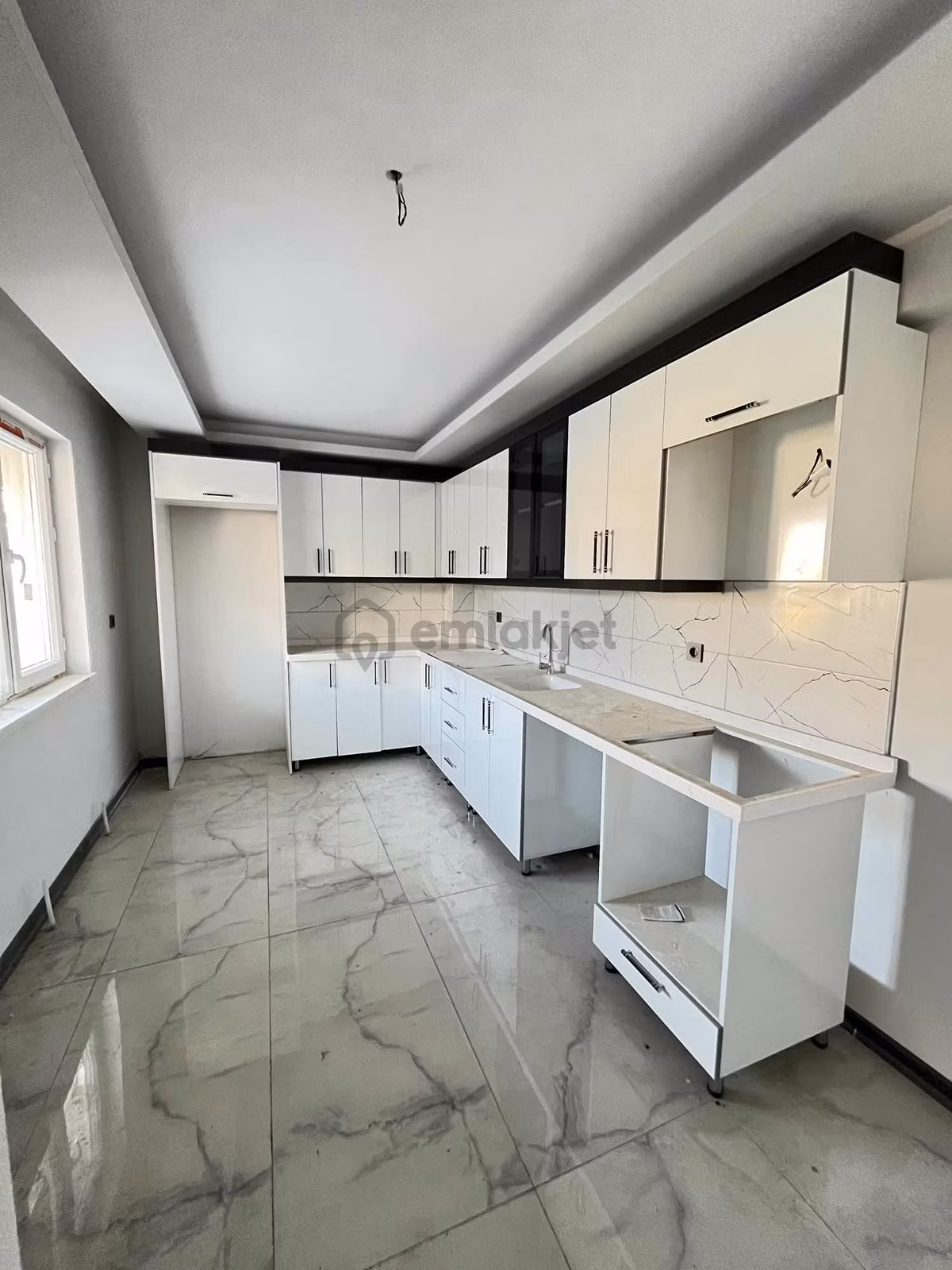 2+1 90m2 Ebeveyn Banyolu Vestiyerli Granit Zeminler Full Daire.. - 33