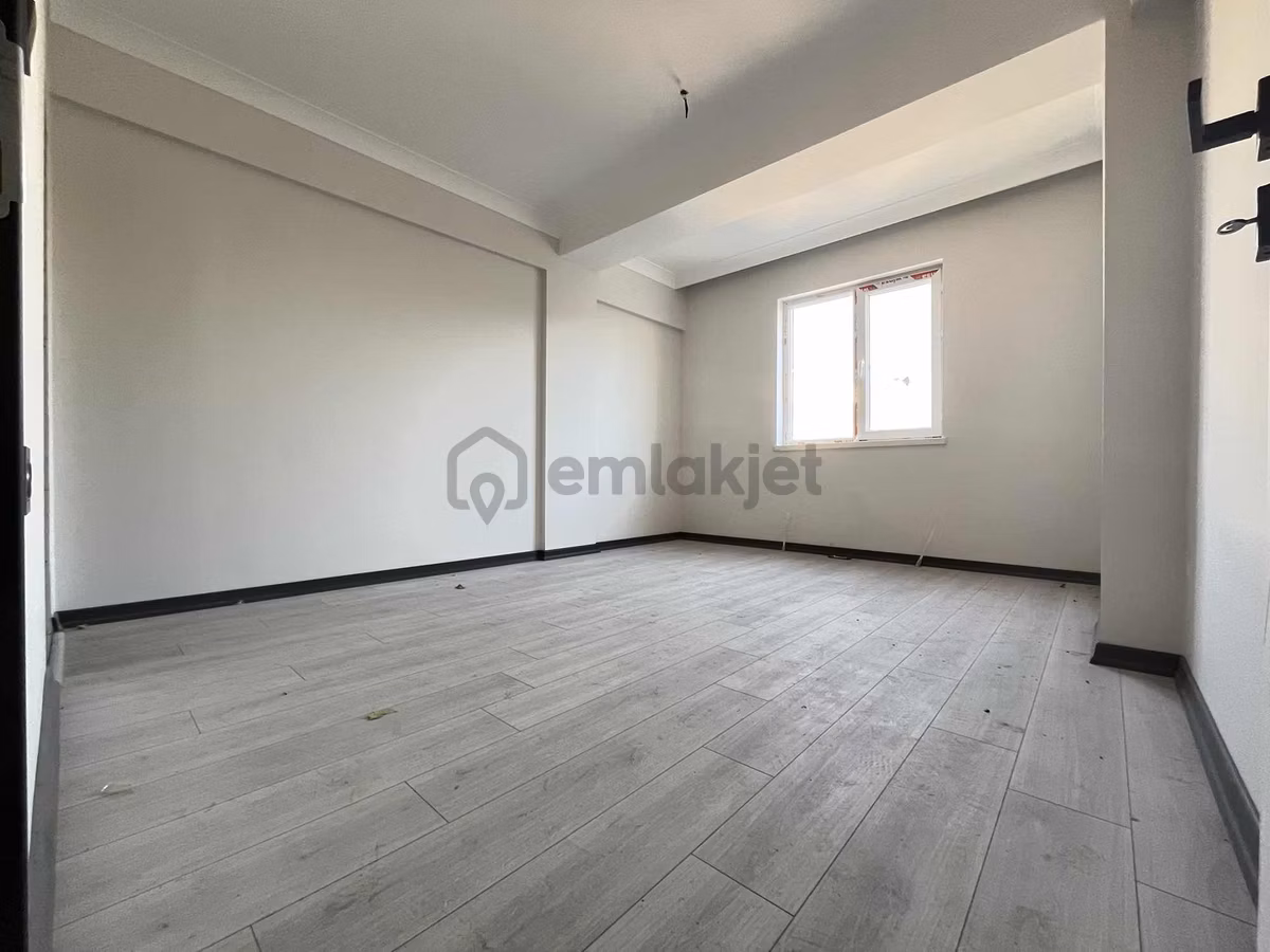 2+1 90m2 Ebeveyn Banyolu Vestiyerli Granit Zeminler Full Daire.. - 6