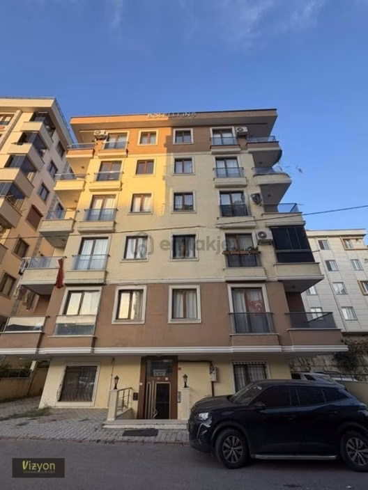 Ormanköyün Yanında Ara Kat 2+1 Daire Boyalı Tertemiz - 25